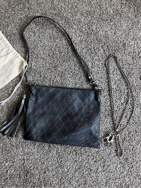 Ona Villier Black Leather Crossbody Clutch Purse w Tassel & Dust Bag